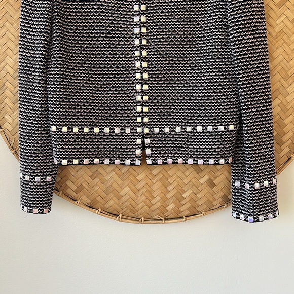 ST. JOHN COLLECTION BY MARIE GRAY STYLISH KNIT ZIPPER BLAZER WITH BEAD DETAILING - Picture 4 of 10